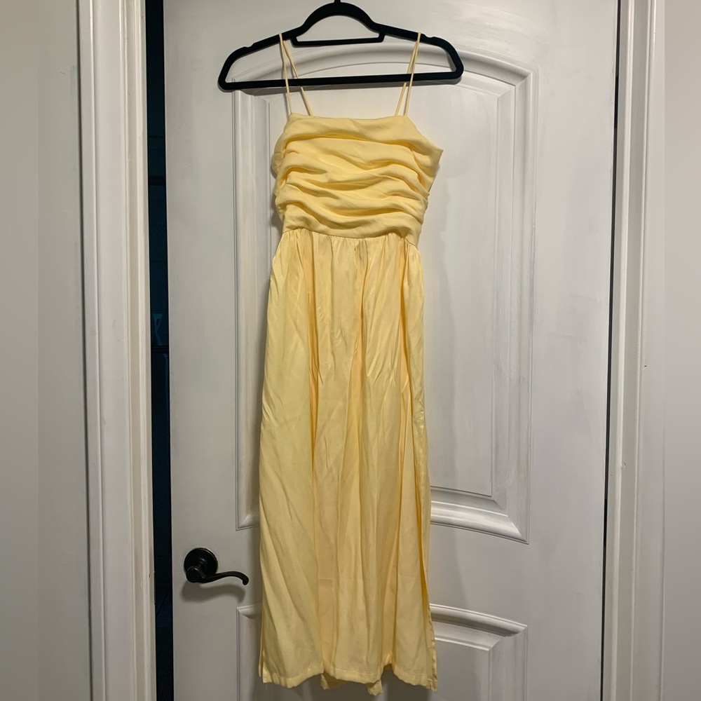 Yellow sundress
